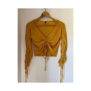 NWOT Zaful | mustard cinch detail crop top